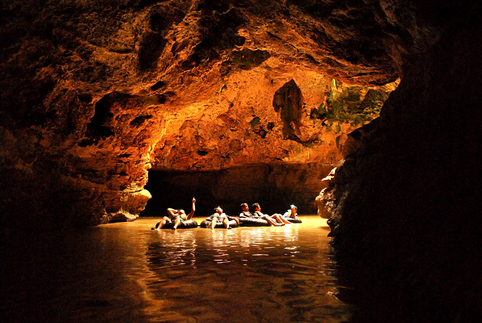Pindul Cave & Timang Beach Tour